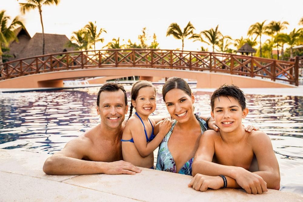 Barcelo Maya (adults Only) Resort 5*